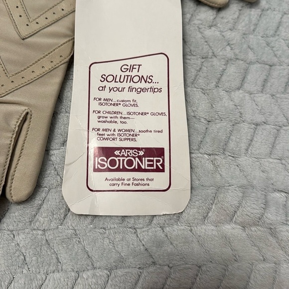 NWT Vintage Aris Isotoner Women's Taupe Leather Gloves - Picture 5 of 6